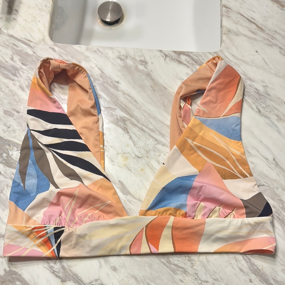 Billabong light floral bikini swim top